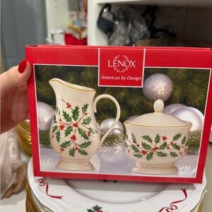 Lenox Holiday Sugar and Creamer Set